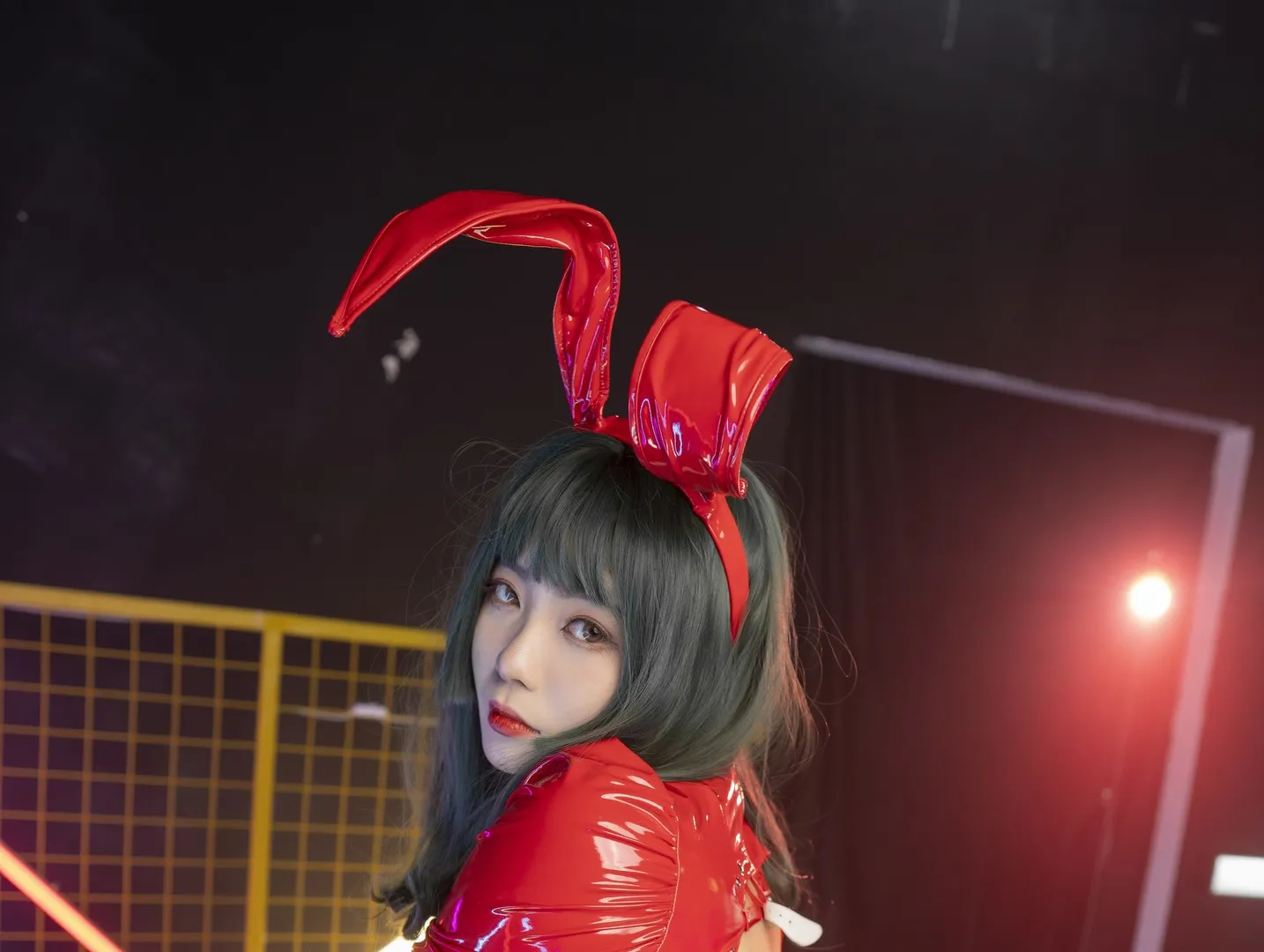 公开平台与Cosplay风格更新整理 红色角色服装造型照片