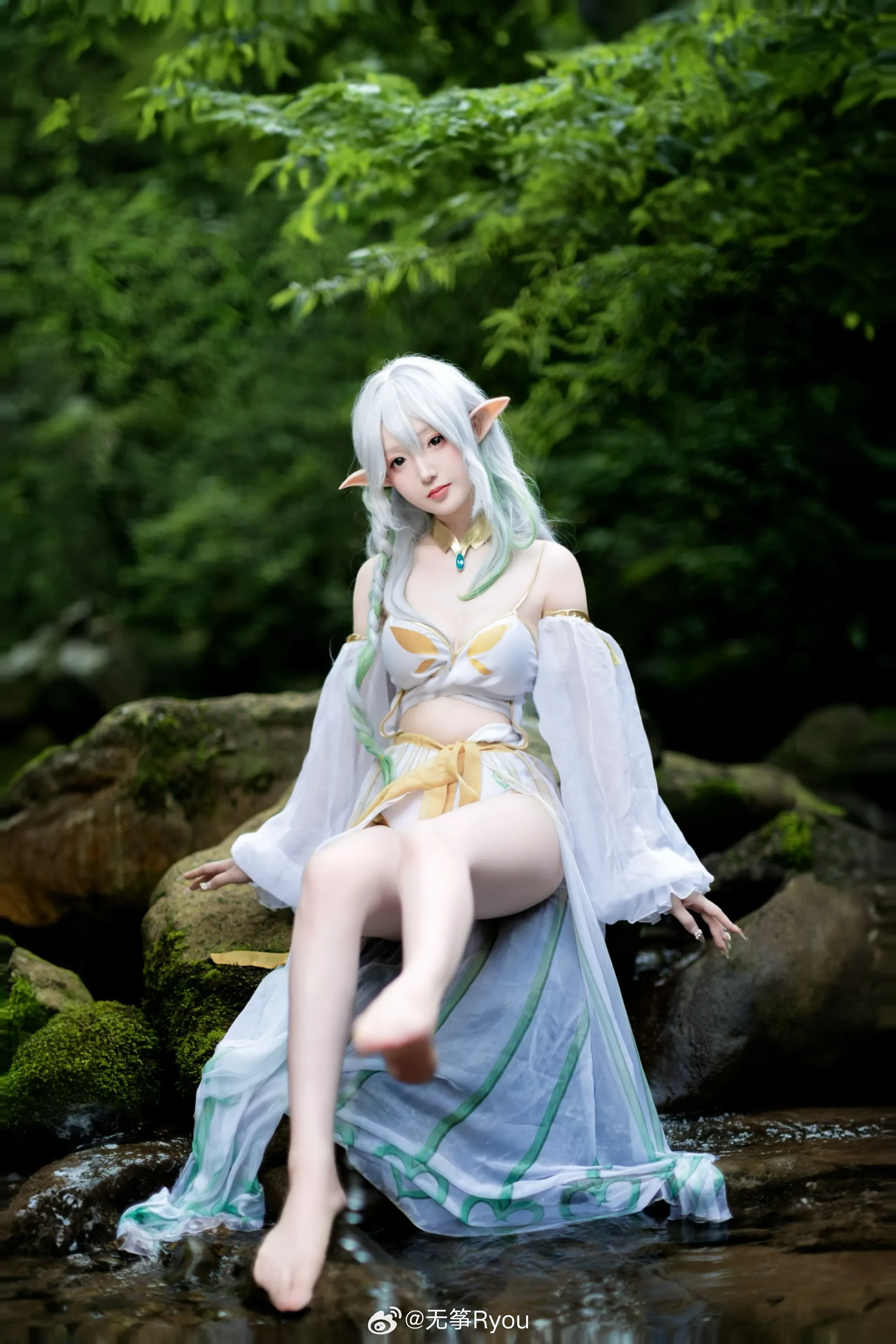 YeonWoo公开平台线索与 写真视觉风格更新整理