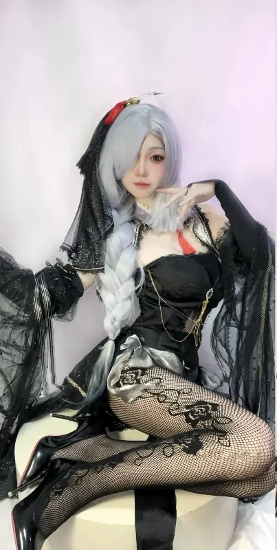 公开平台线索与视觉风格更新介绍 银白色假发黑色服装造型照片