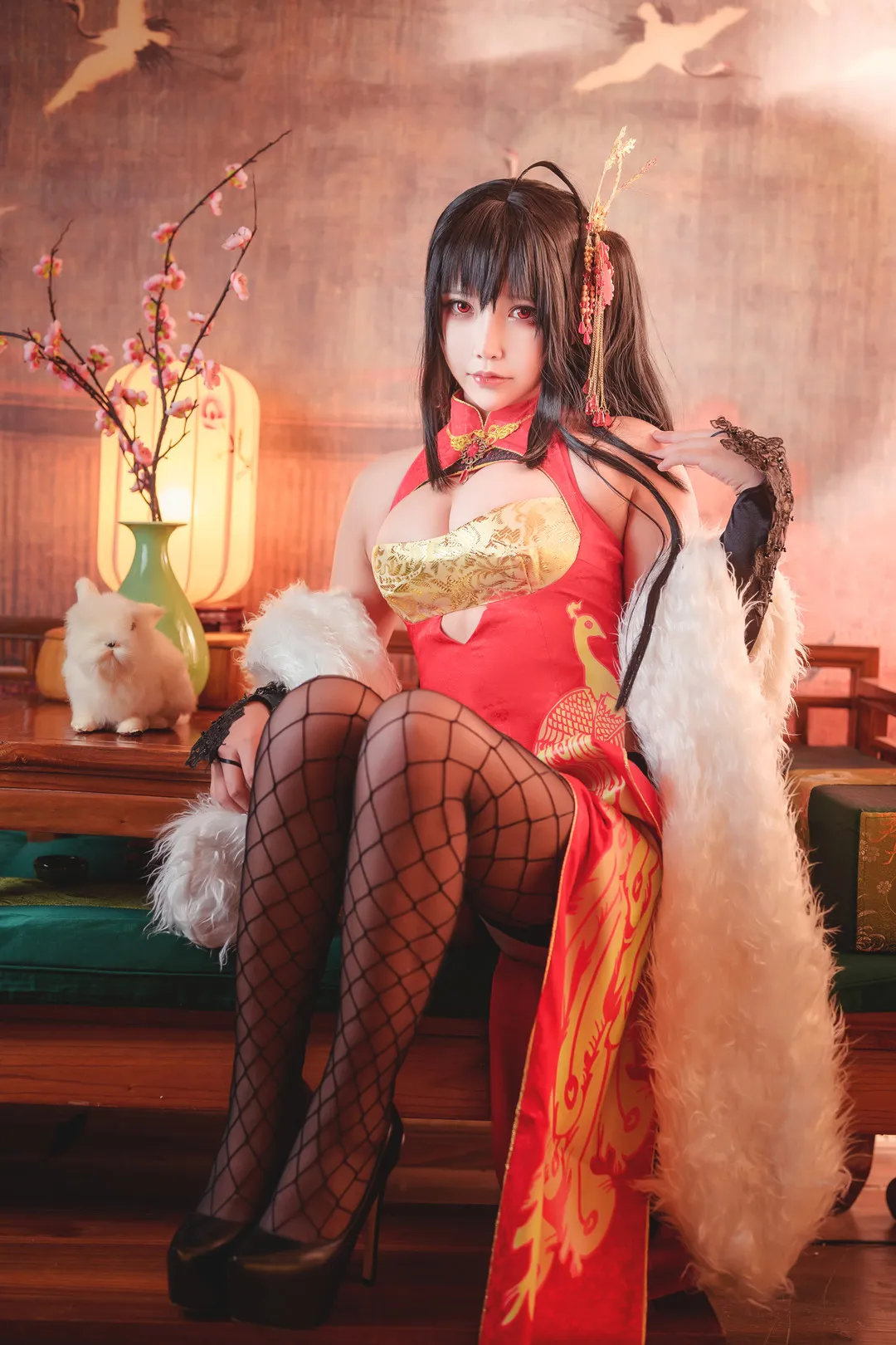 cosplay公开平台线索与写真风格更新整理 红色中式服装角色写真